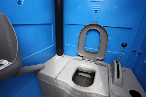Best Portable restroom trailer rental  in Oviedo, FL
